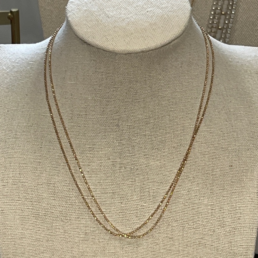 NWT Bulk Wholesale 3-piece Elegant Gold and Black Layering Necklaces - Picture 4 of 16
